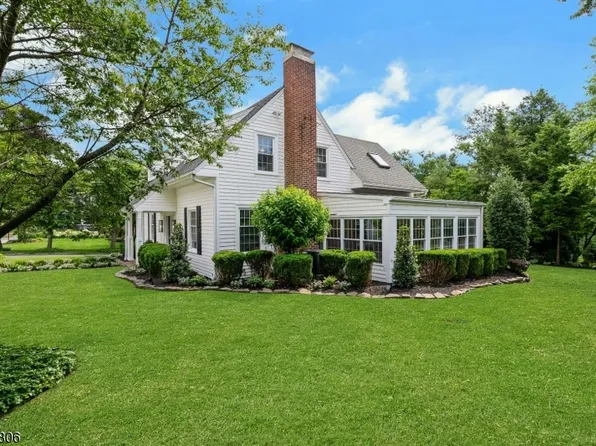 35 Hamilton Rd, Morristown Town, NJ 07960