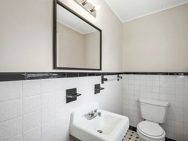 607 Longleaf Ave — Photo 14