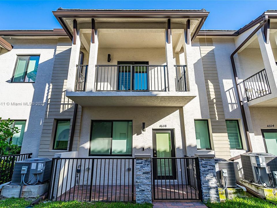 1st image of 4608 NW 83rd Psge #4608