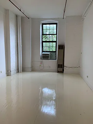 Rented by Carnegie Management Inc | media 6