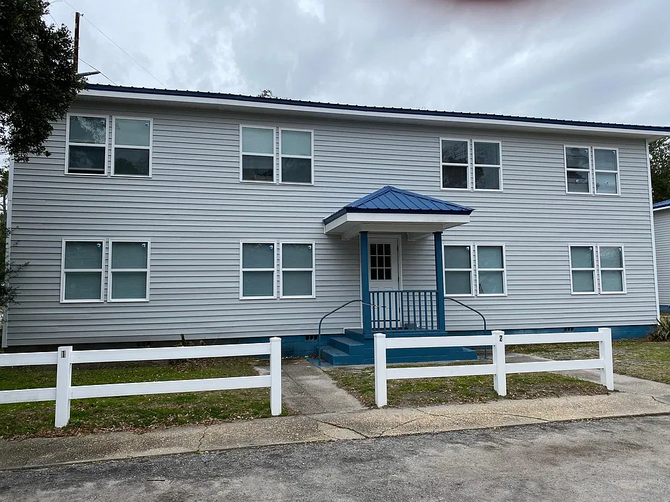 2710 Bridges St #A-4