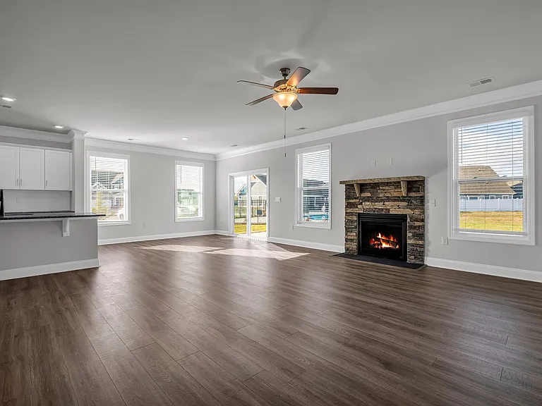 23 Silverthorne Ct — Photo 8