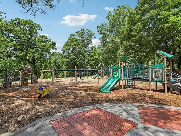 The Argos Apartments on The Beltline — Photo 58