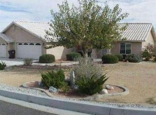 7911 Acoma Trl, Yucca Valley, CA 92284