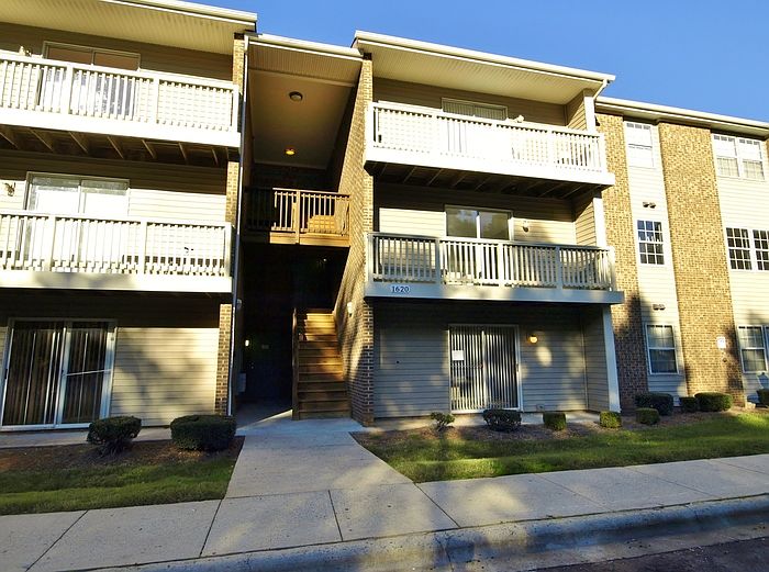 1st image of 1620 Arlyn Cres #F