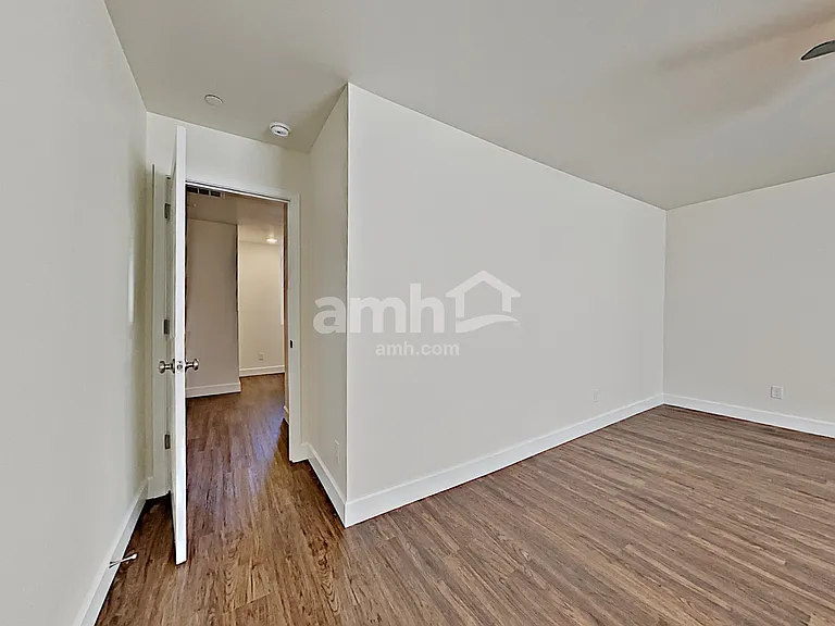10630 138th St E — Photo 11