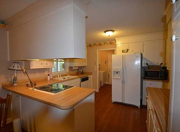 5th image of 1211 Parkway Dr