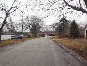 3rd image of 15244 Dante Ave