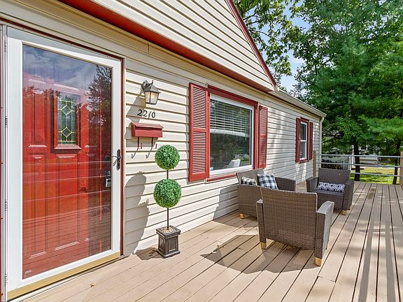 Large south-facing deck.