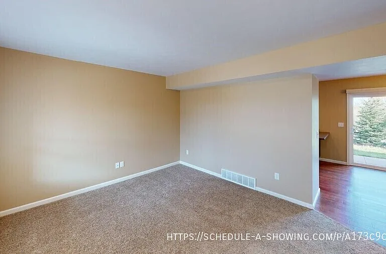 1806 N Creek Cir — Photo 19