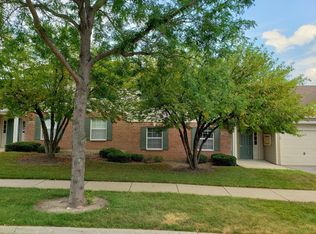 1251 N Red Oak Cir UNIT 3, Round Lake Beach, IL