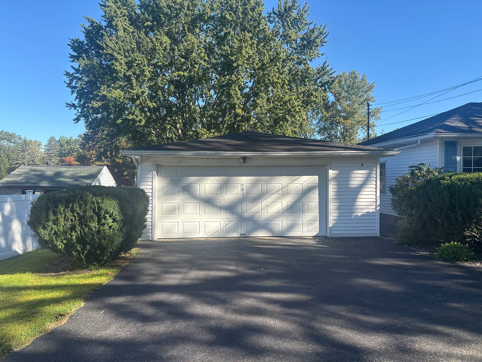 3 bed, 1580 sqft, $2,500 — Photo 2
