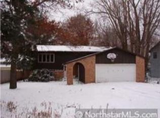 2308 Laport Dr, Mounds View, MN 55112