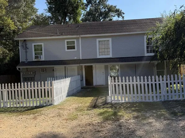608 Price St, Nacogdoches, TX 75961