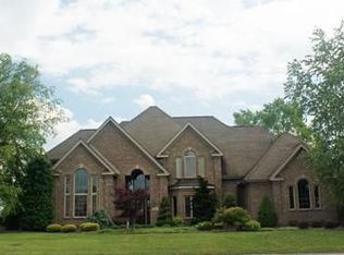 1019 Country Club Rd, Jeannette, PA 15644