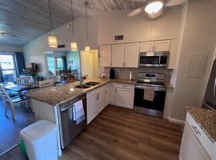 32 Greenbrier St APT 204, Marco Island, FL 34145
