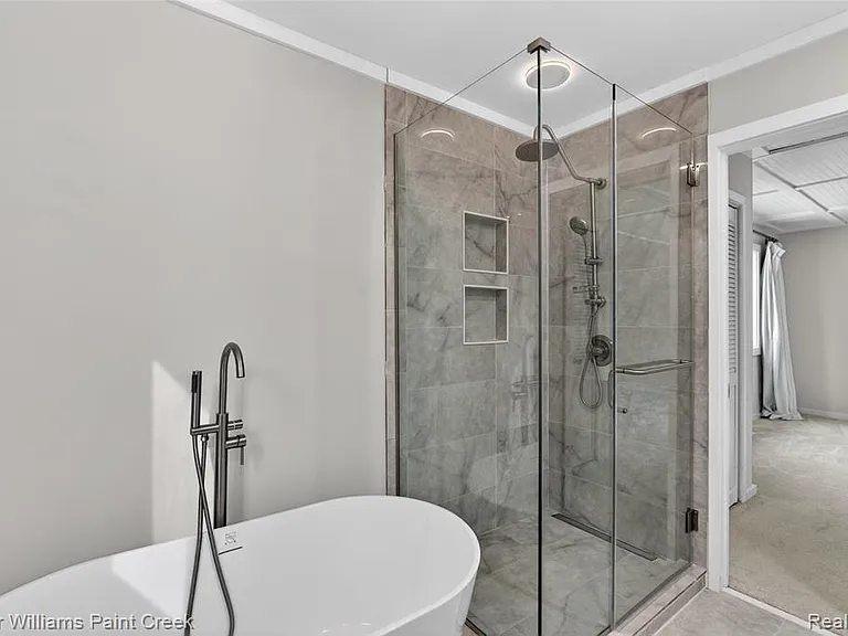 1727 Linksview Way — Photo 35