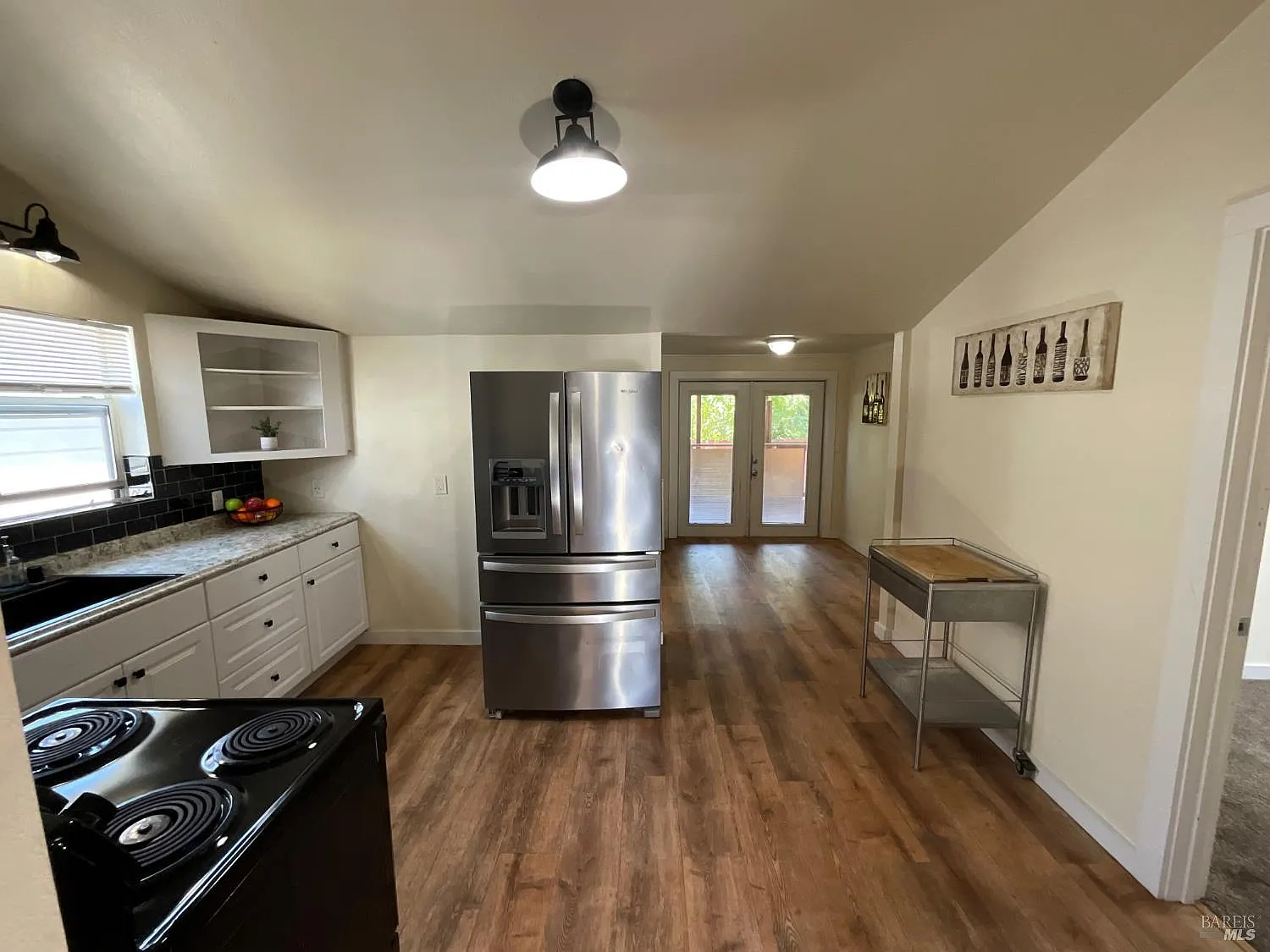 138 W 6th Street - Photo 10