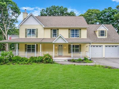 3 Neptune Avenue, Hampton Bays, NY, 11946