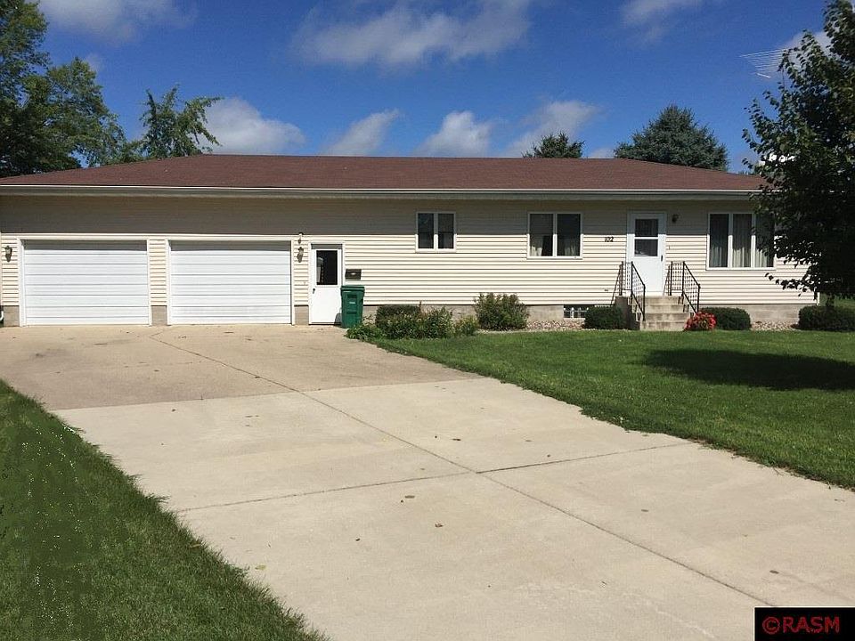 1st image of 102 Hendricks Ln