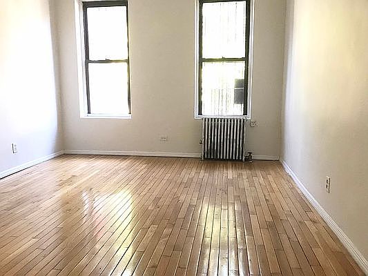 1st image of 46 Allen St APT 1A
