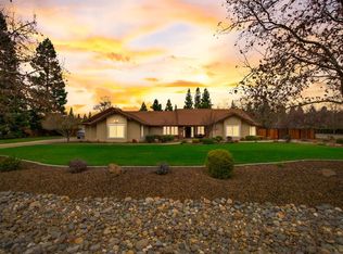 10121 Caprilli Dr, Sacramento, CA 95829