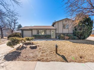 12114 E Oregon Dr, Aurora, CO 80012