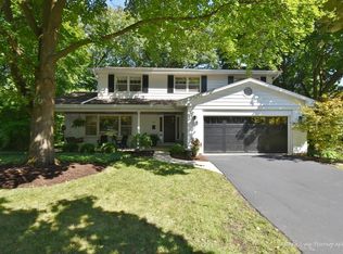 40 McKinley St, St Charles, IL 60174