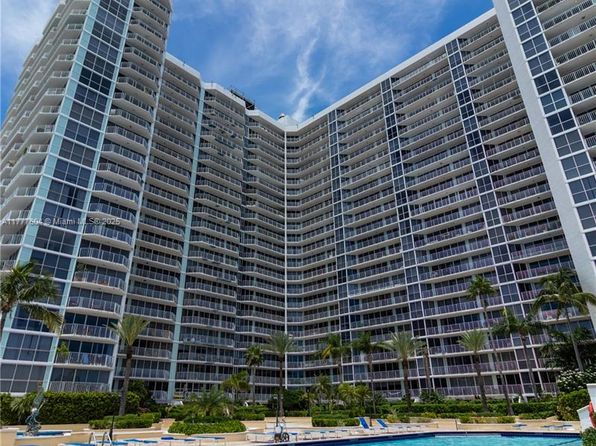 7601 E Treasure Dr APT 923, North Bay Village, FL 33141