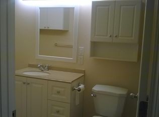 1946 1/2 8th Ave W, Seattle, WA 98119