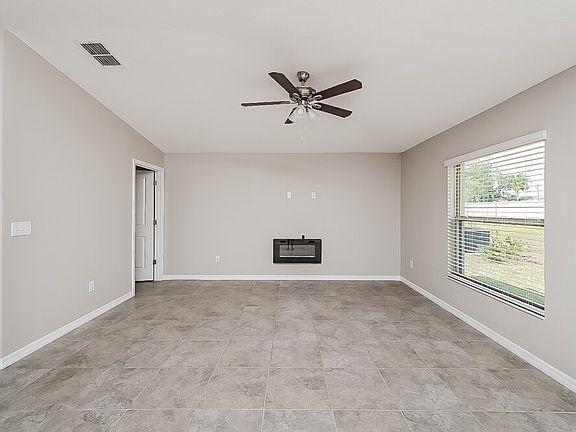 3rd image of 11834 Miracle Mile Dr