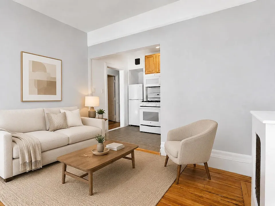 182 Claremont Ave #3