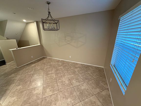 5th image of 12487 Canal Dr Unit 2