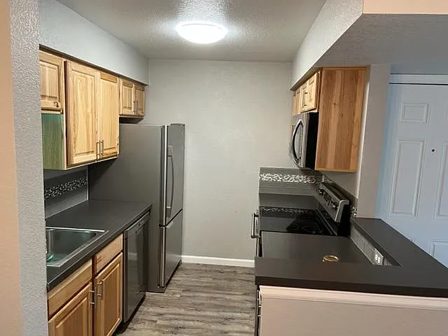 4674 White Rock Cir #9 — Photo 11