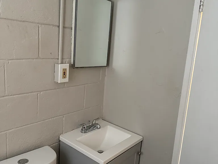 760 Illges Rd #20 — Photo 1