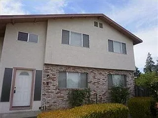6285 Fowler Ave photo 1