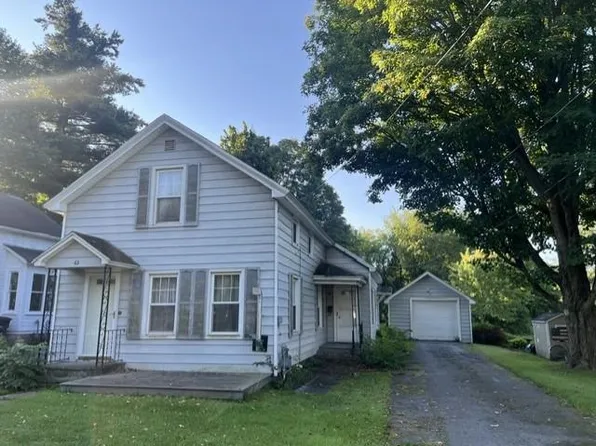 62 Rowley St, Gouverneur, NY 13642