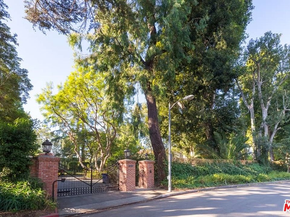 808 Woodacres Rd, Santa Monica, CA 90402 Zillow