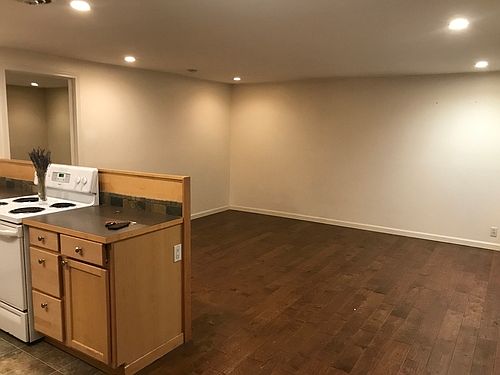 1st image of 3015 Queen Anne Ave N