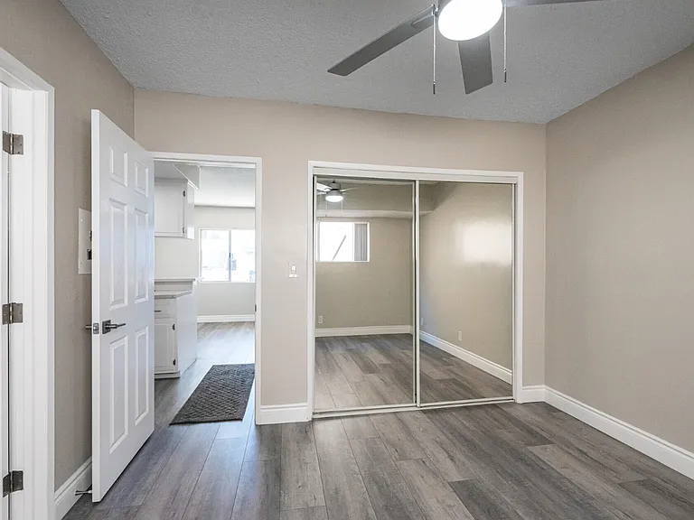 1431 N Citrus Ave #B7 — Photo 3
