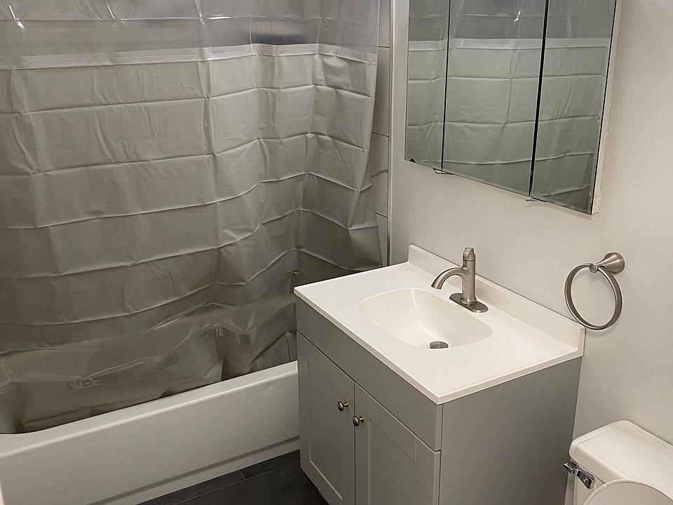 1st image of 35 Park Ave APT 4S