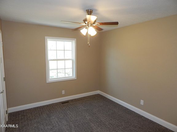 5th image of 59 Oscar Elmore Ln