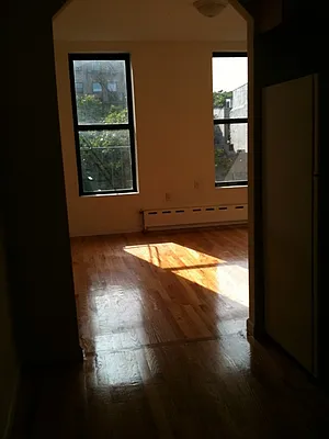 Rented by J Misrahi Realty Corp | media 3