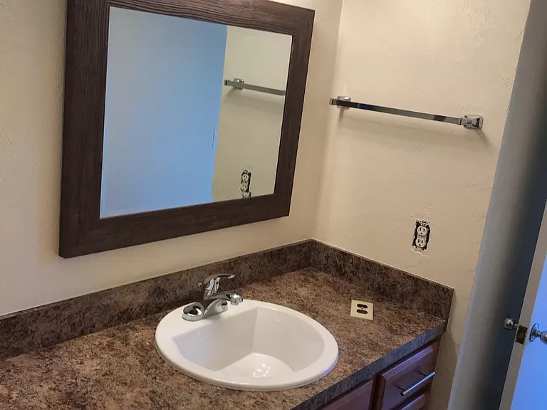 Downstairs 1/2 bath