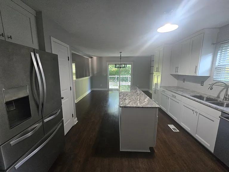 4203 Cedar View Ct — Photo 9