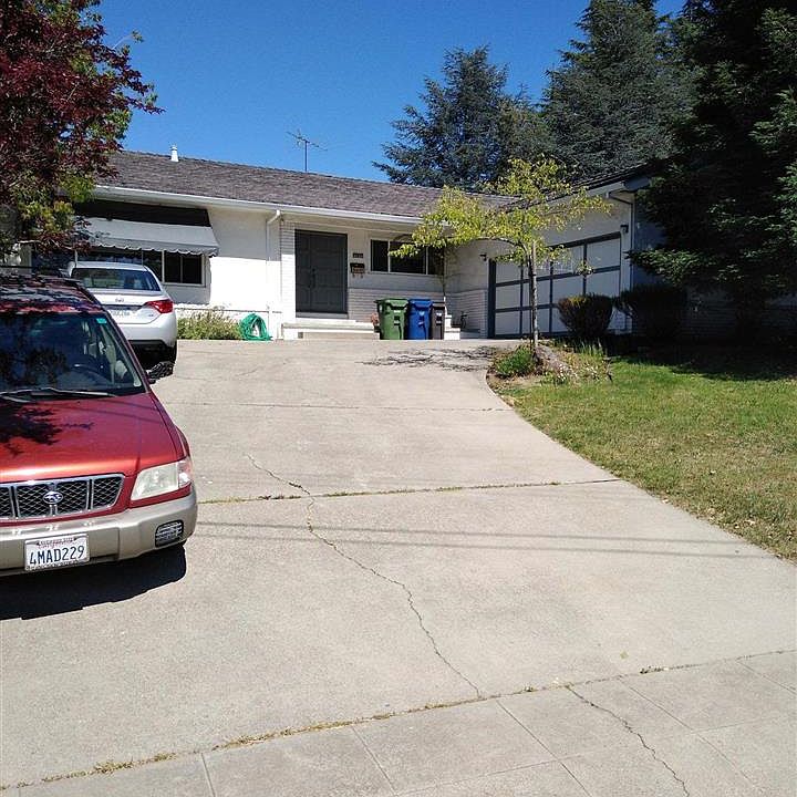 1st image of 4504 Hillsborough Dr