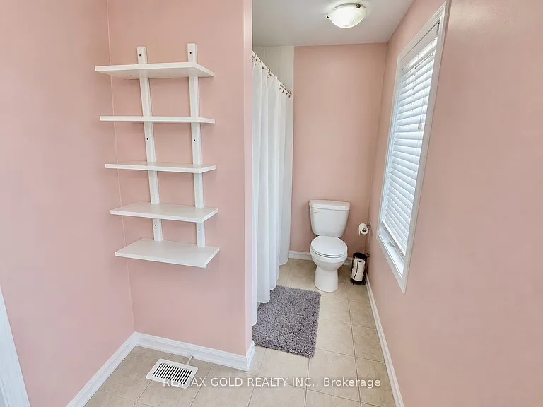 1061 Nadalin Hts — Photo 22