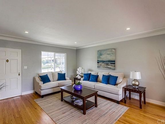 4th image of 3826 Merivale Ave