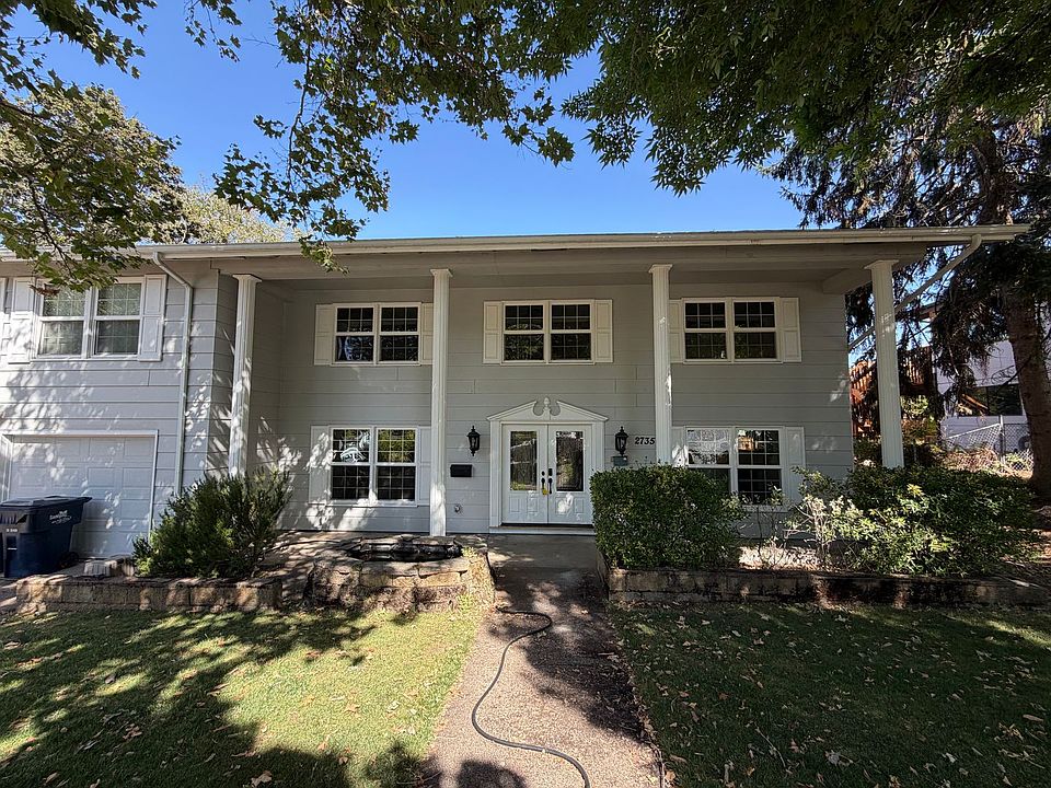 1st image of 2735 Almaden St