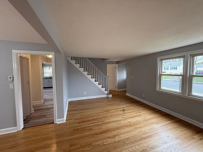 199 Goodrich St — Photo 15
